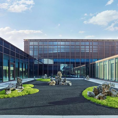 Hilton Shanghai Songjiang Guangfulin 외부 사진