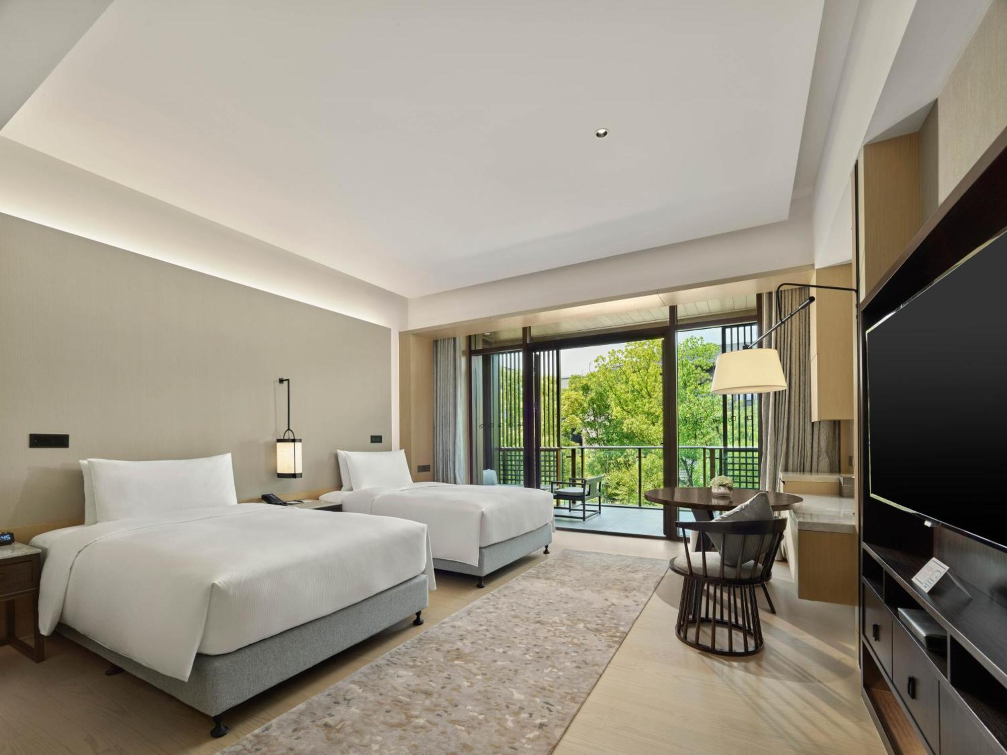 Hilton Shanghai Songjiang Guangfulin 외부 사진