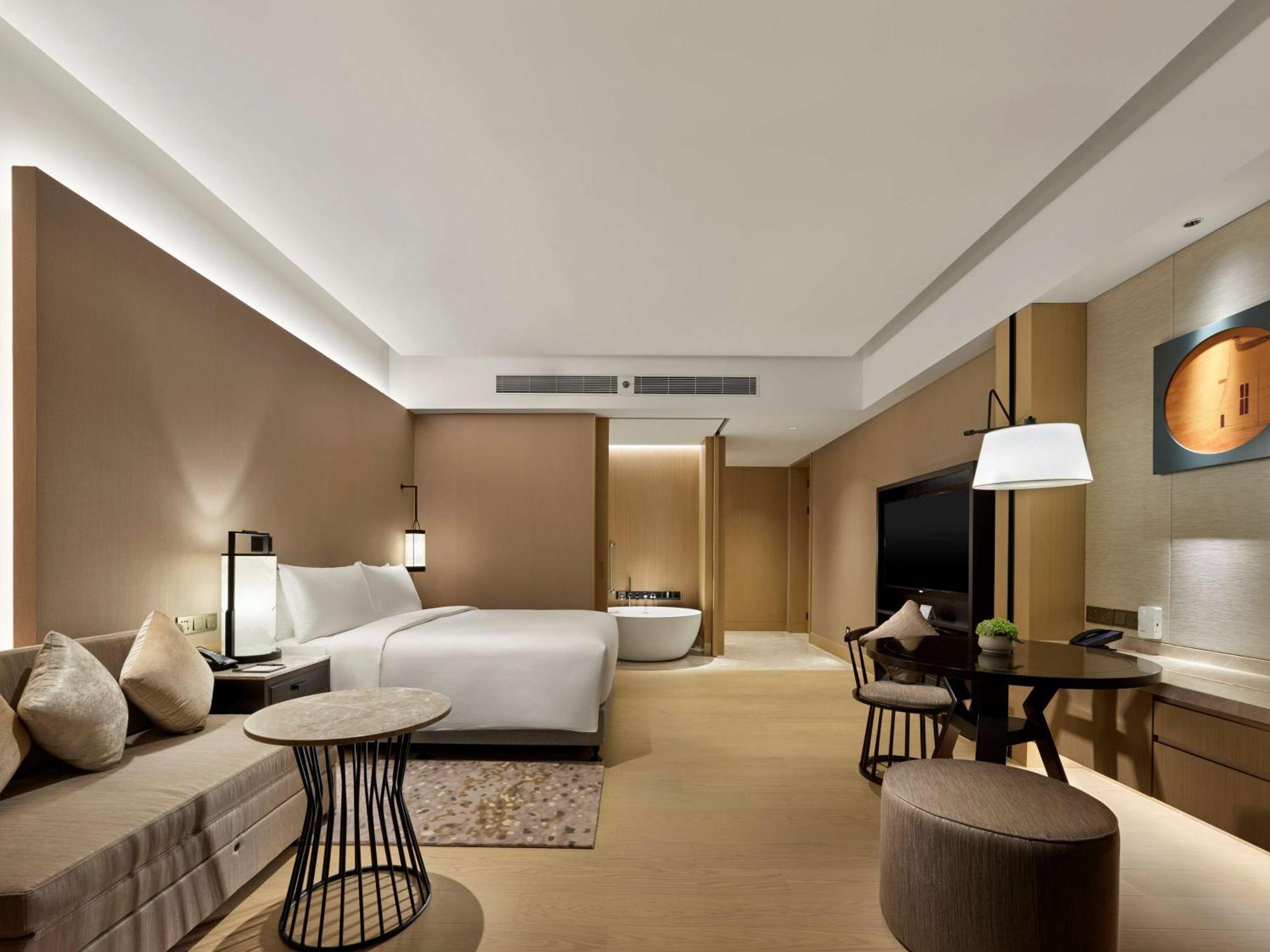 Hilton Shanghai Songjiang Guangfulin 외부 사진