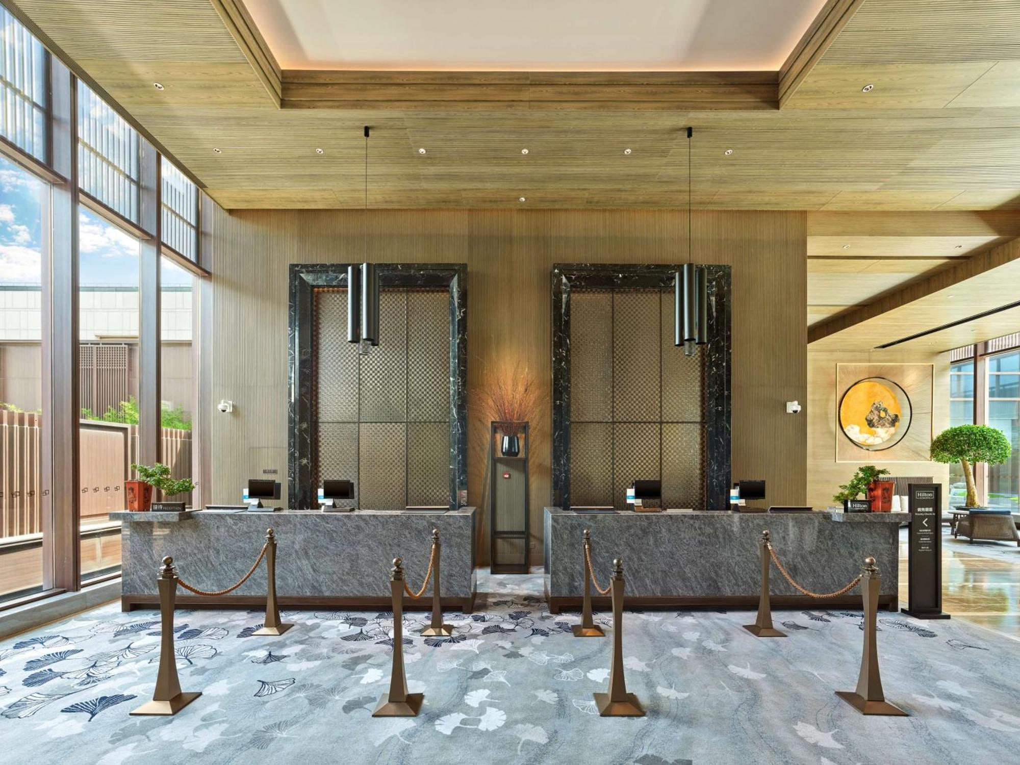 Hilton Shanghai Songjiang Guangfulin 외부 사진